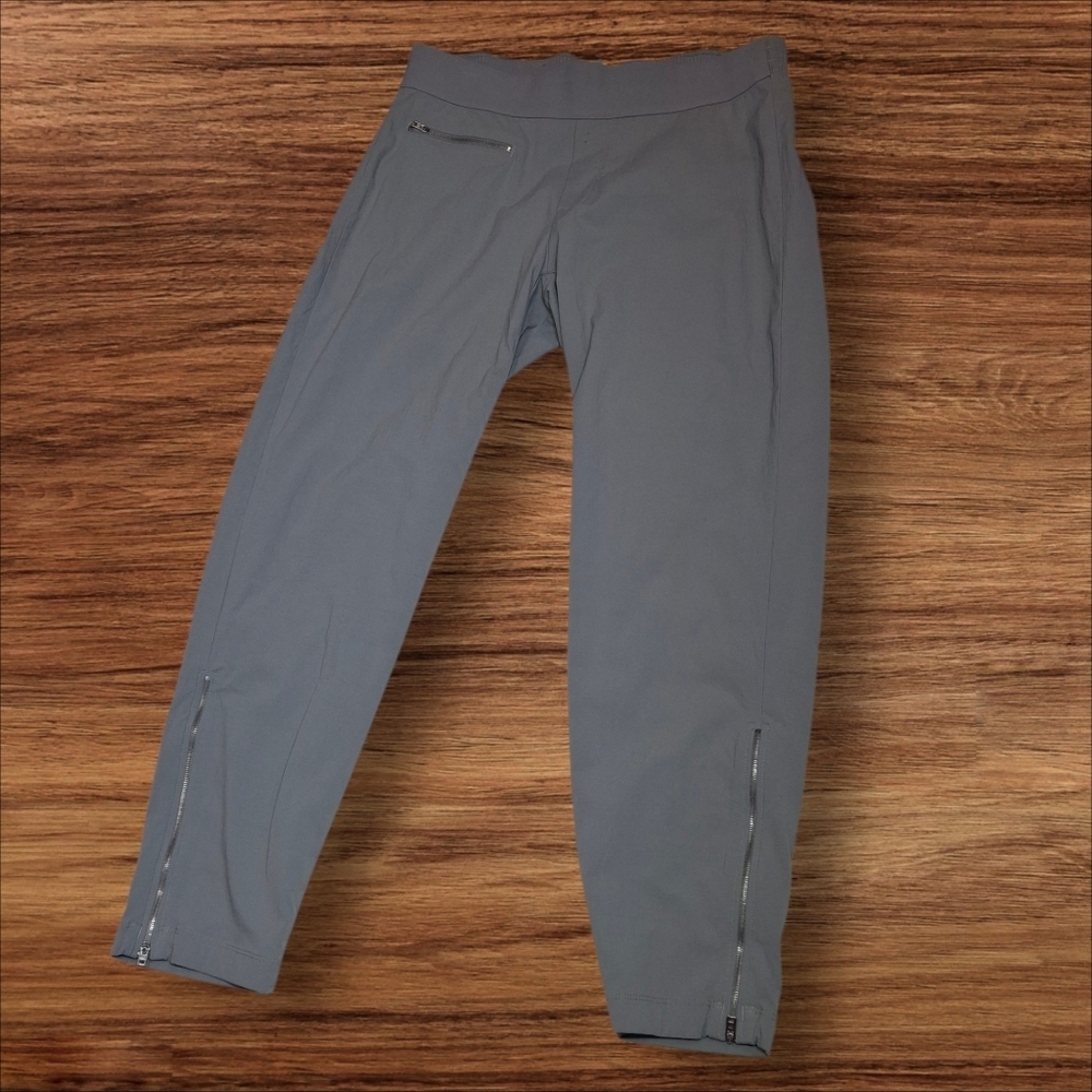 Athleta Mod Trekkie Crop Pants 291743-01 Gray Nylon Zipper Ankle Women Size 8 - Picture 3 of 16